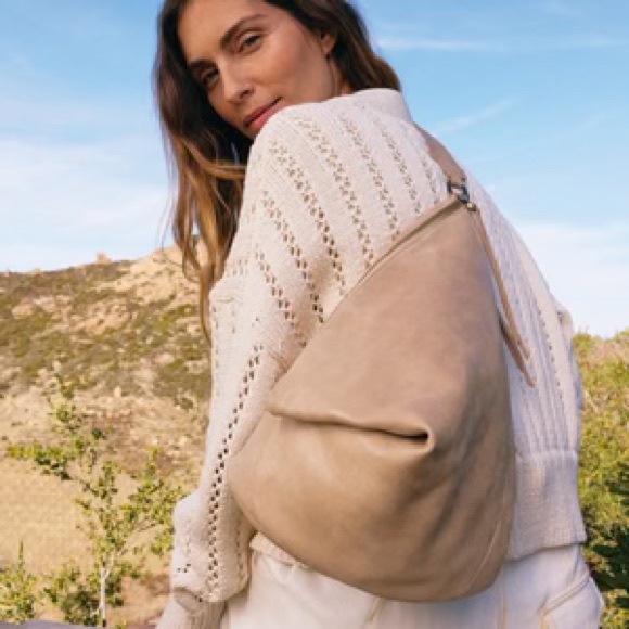 Hobo Slay Convertible Sling - Picture 16 of 16